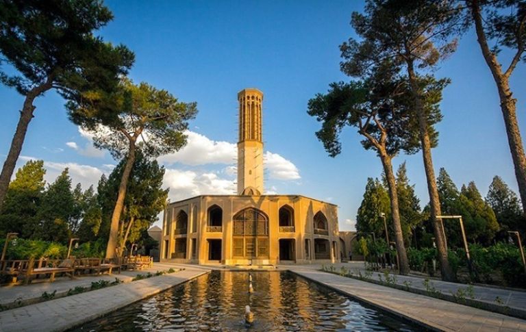 هتل فرهنگ یزد | باغ دولت آباد